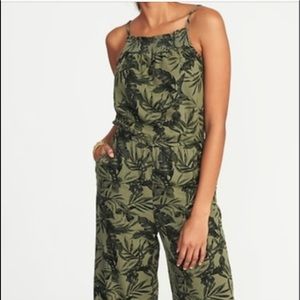 Old Navy Womens Green Palm Linen Jumpsuit. XS. NWT
